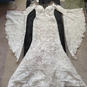 Calla Blanche Stevie STYLE #LP2009 Wedding Dress/Gown